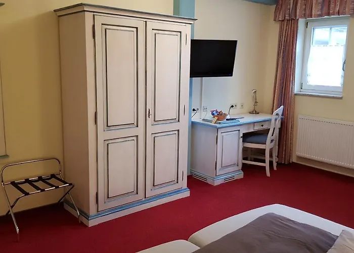 Cross-country-hotel Hirsch Hotell 3*